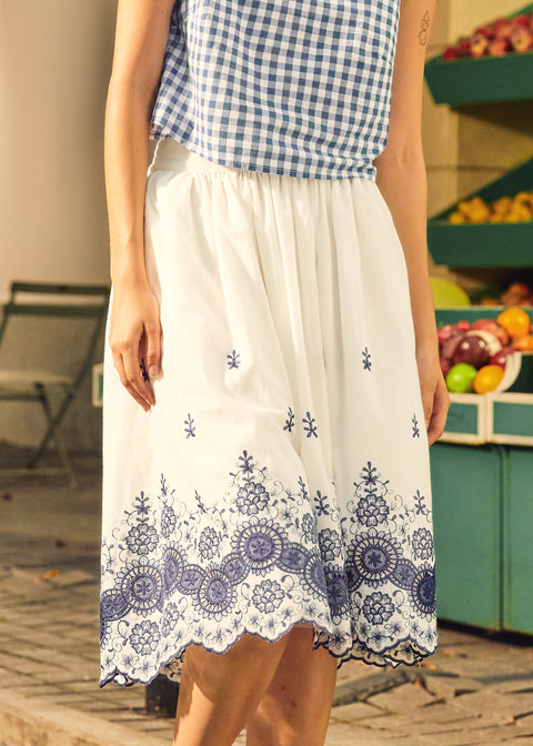 Falda con ojales para jardín de verano-3