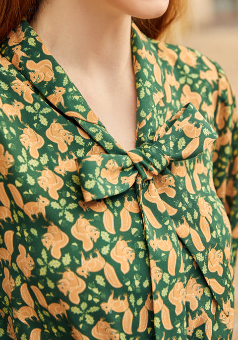 Vestido plisado de corte ajustado y falda acampanada Tail to Tell-1