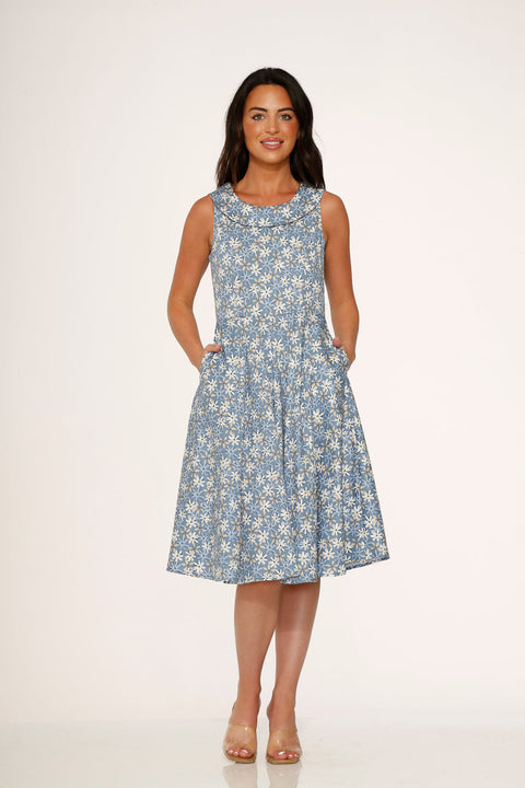 Vestido swing floral de margaritas azules-2