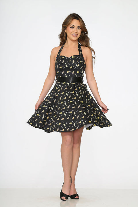 Vestido negro de vuelo con escote halter y estampado de violín-4