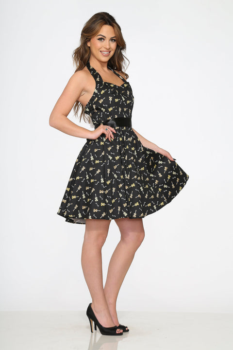 Vestido negro de vuelo con escote halter y estampado de violín-3