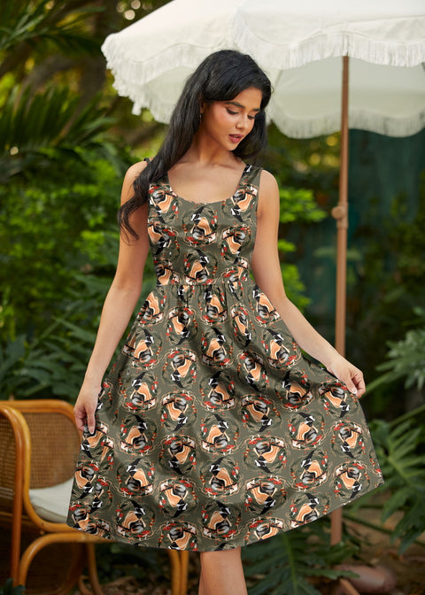 Tejones con vestido de corte retro y falda acampanada-2