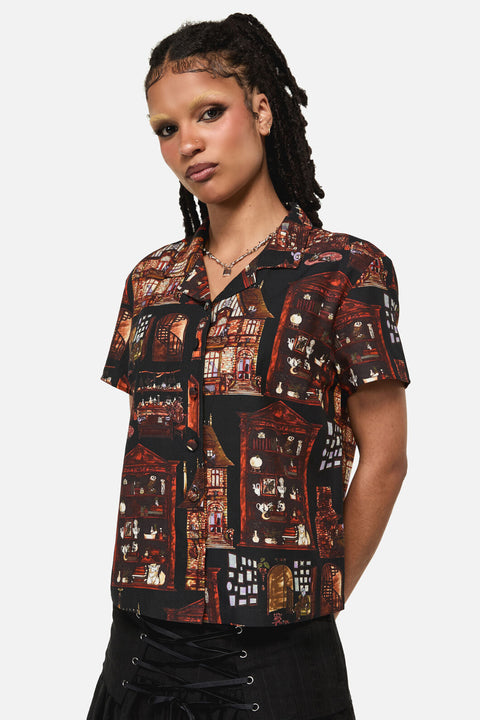 Blusa con estampado gótico de Covenstead-2