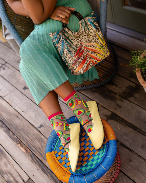 Calcetines transparentes con estampado de aguacate-4