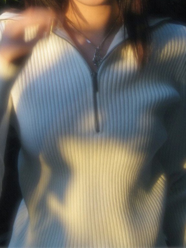Solid Half Zip Ribbed Sweater-2